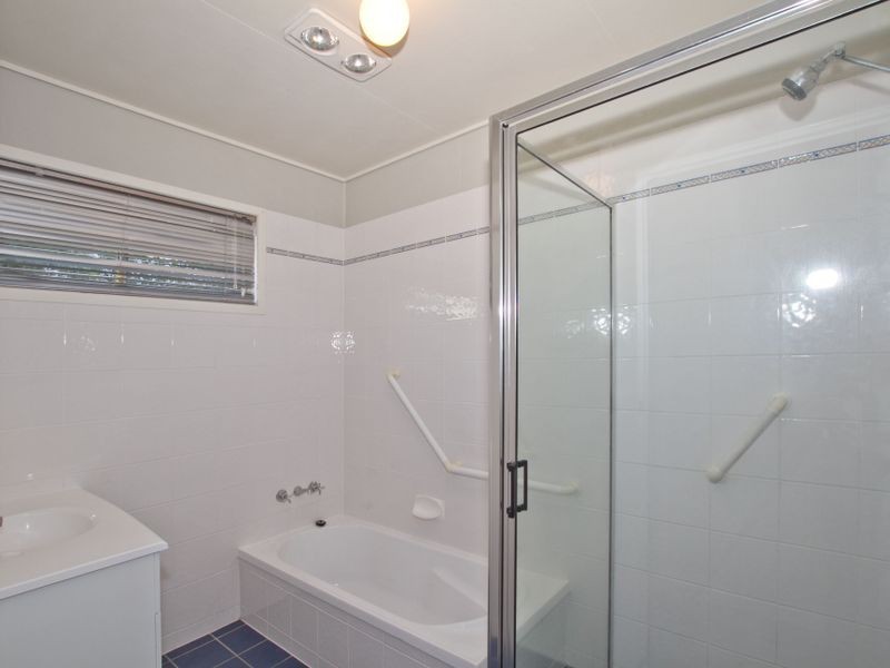 4 Eldershaw Street, Everton Park QLD 4053