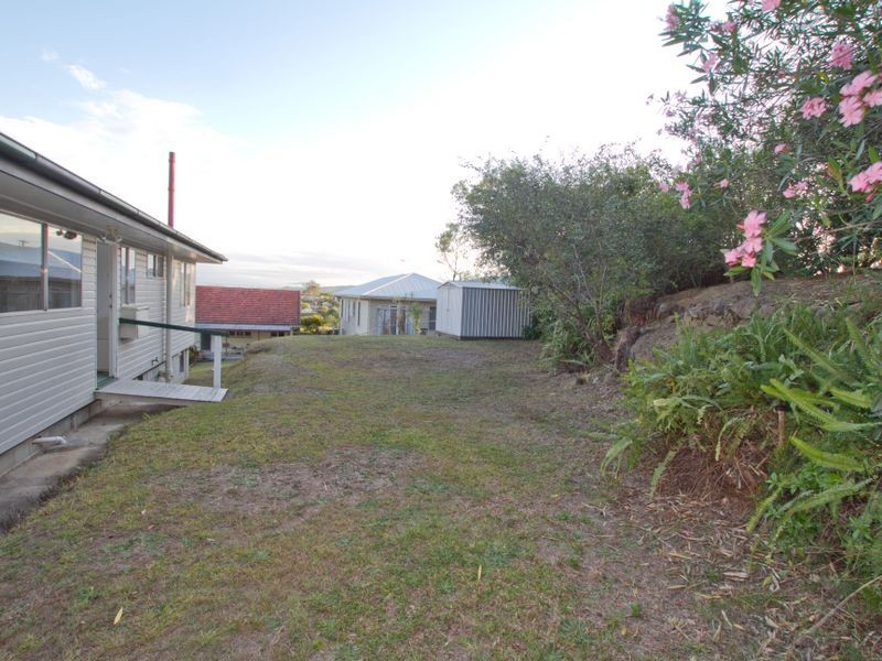 4 Eldershaw Street, Everton Park QLD 4053