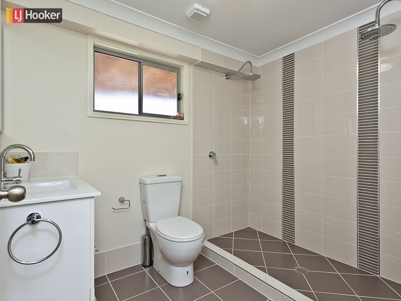 325 Dawson Parade, Arana Hills QLD 4054