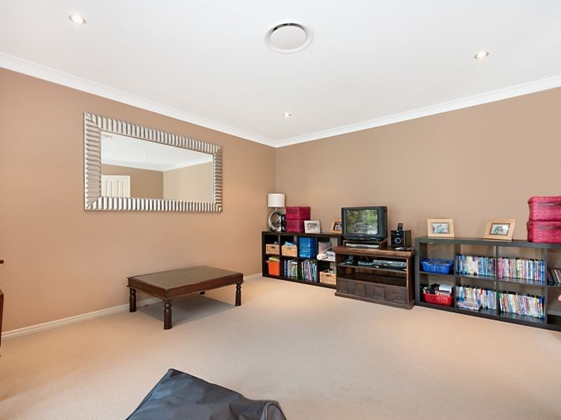 Arana Hills QLD 4054