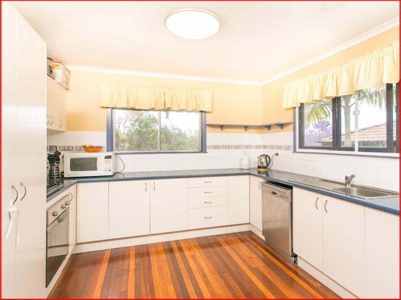 50 Narellan Street, Arana Hills QLD 4054