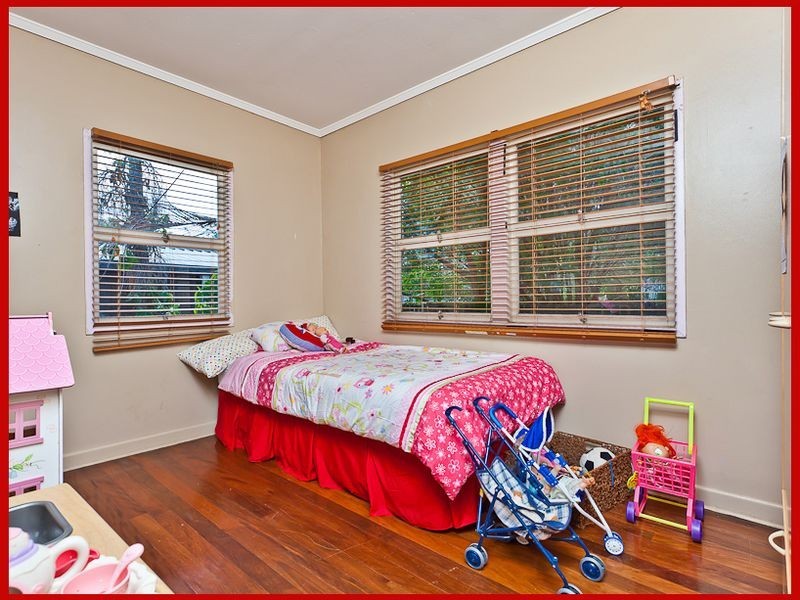 19 Brook Street, Everton Park QLD 4053