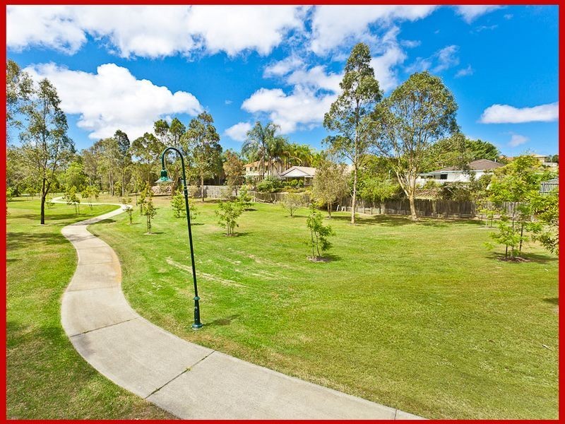 8 Speilberg Street, Mcdowall QLD 4053