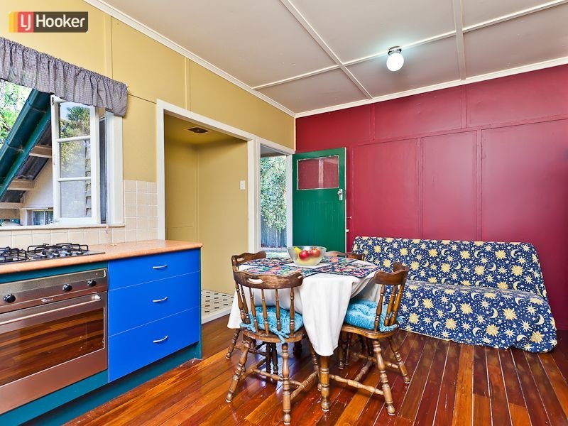 16 Grimstone Street, Keperra QLD 4054