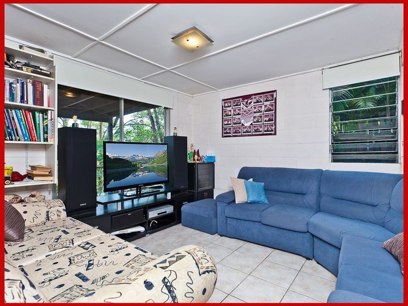 59 Hutton Rd, Ferny Hills QLD 4055