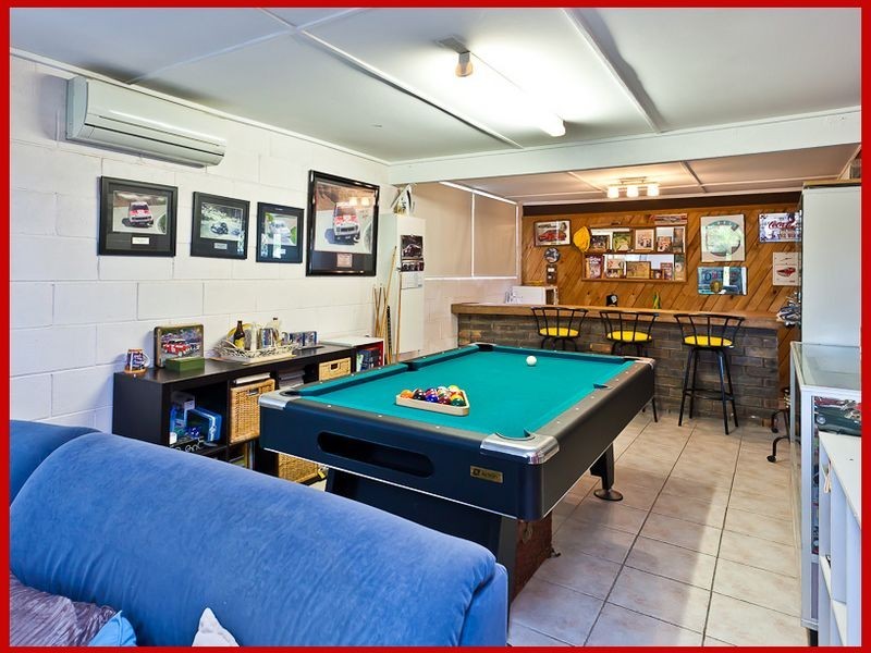 59 Hutton Rd, Ferny Hills QLD 4055