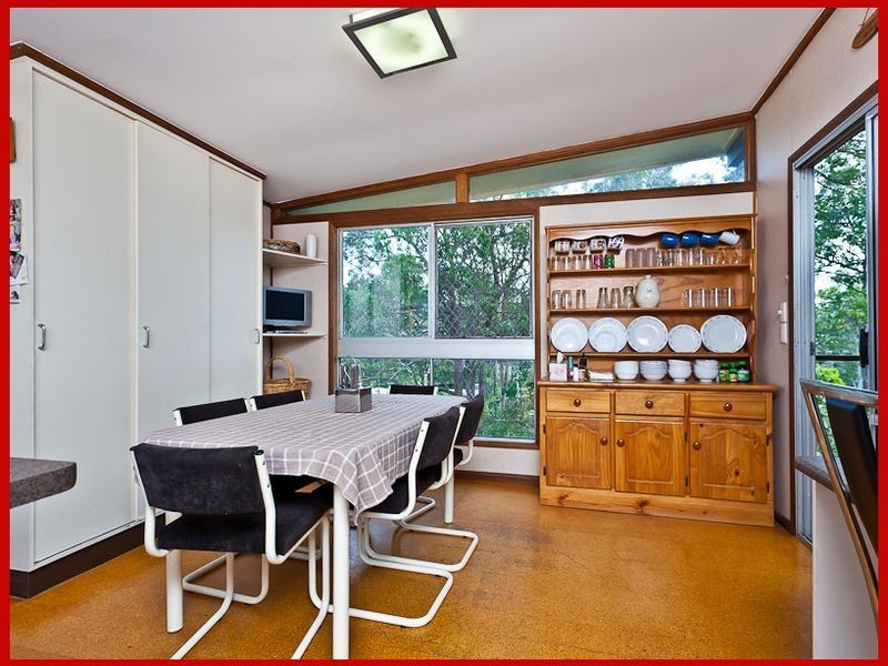 59 Hutton Rd, Ferny Hills QLD 4055