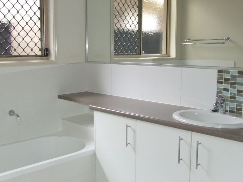 North Lakes QLD 4509