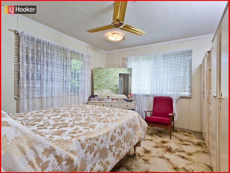 25 Braidwood Street, Everton Park QLD 4053