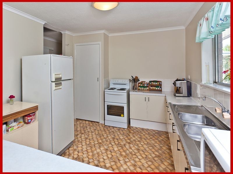 670 Albany Creek Road, Albany Creek QLD 4035