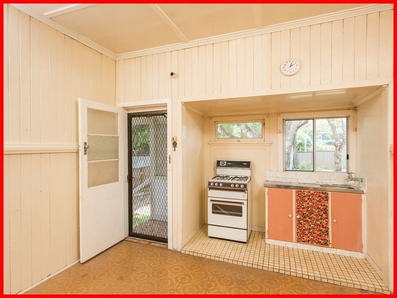 203 Shaw Road, Wavell Heights QLD 4012