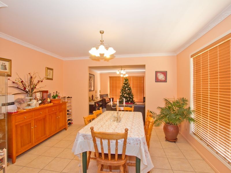 32 Lancewood Drive, Albany Creek QLD 4035