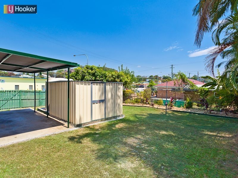 2 Eastbourne Street, Chermside West QLD 4032