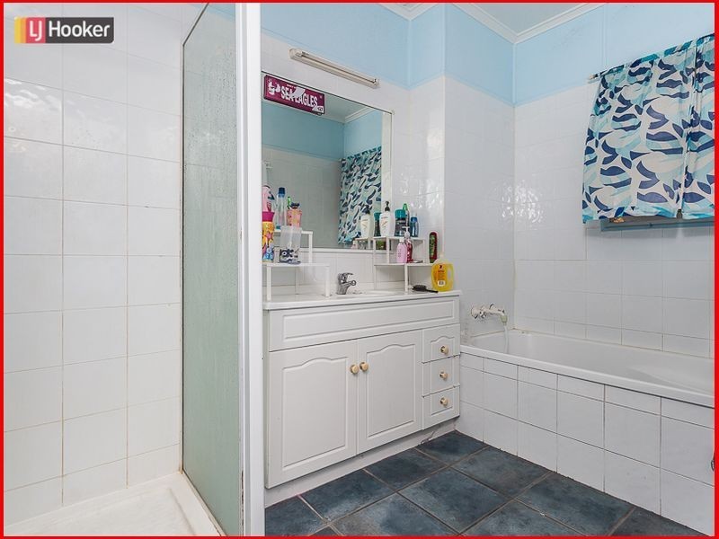 5 Glenlee Street, Arana Hills QLD 4054