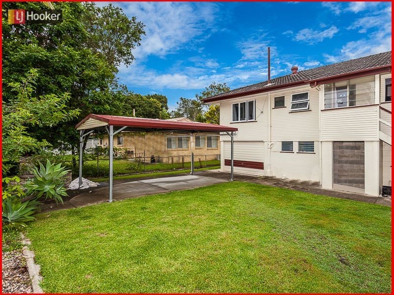 5 Glenlee Street, Arana Hills QLD 4054