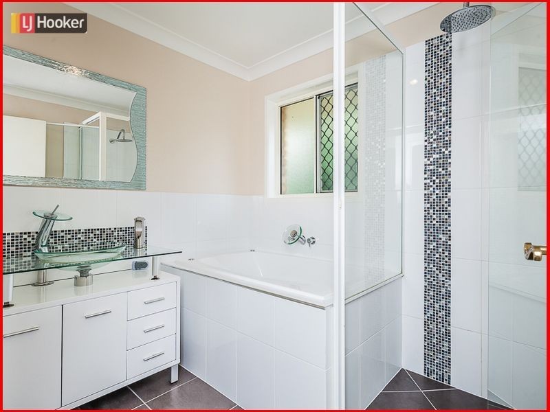 17 Kline Place, Mcdowall QLD 4053