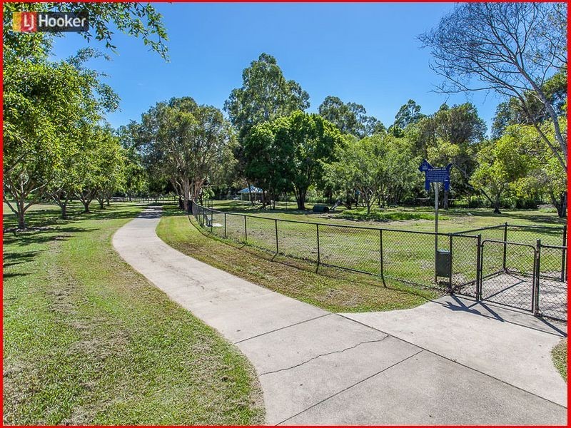 32 Karri Place, Bridgeman Downs QLD 4035