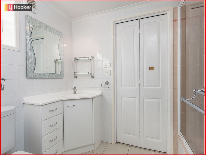 8 Seberg Street, Mcdowall QLD 4053