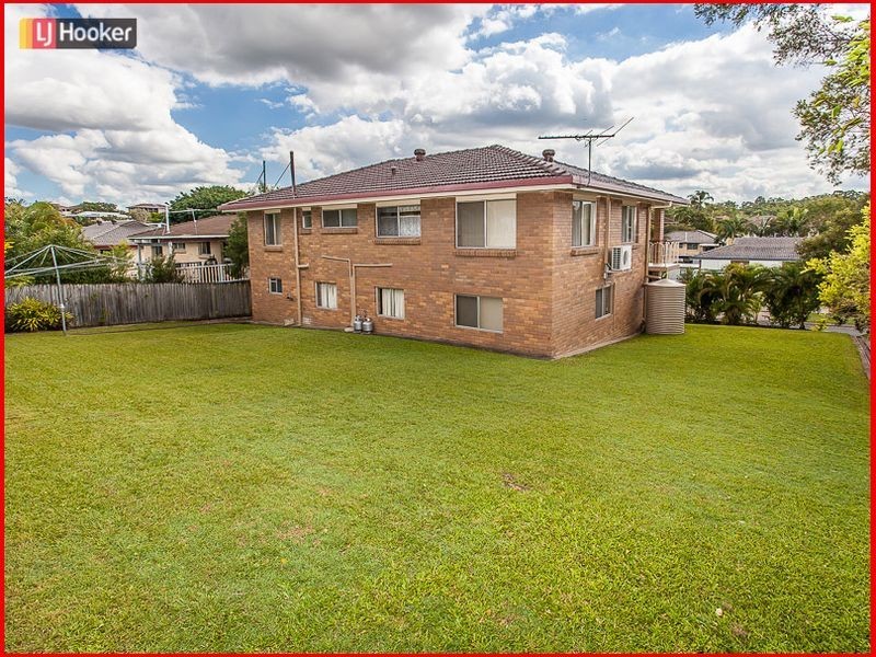 14 Bunny Street, Everton Park QLD 4053
