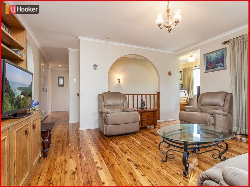 4 Cayley Street, Everton Park QLD 4053