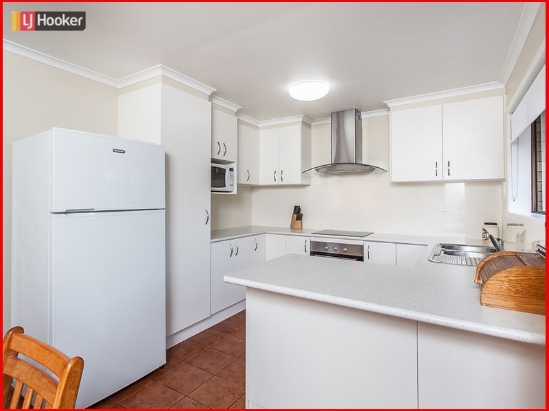 4 Cayley Street, Everton Park QLD 4053