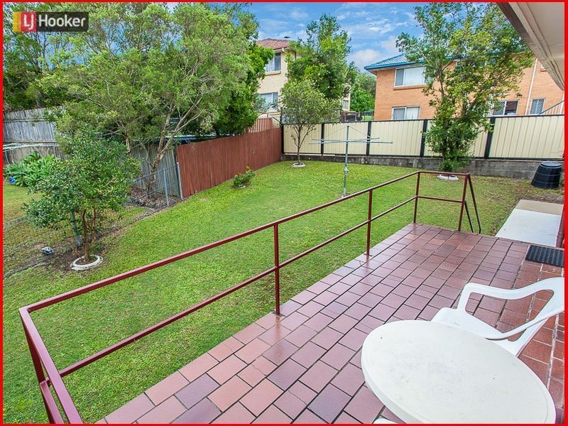 4 Cayley Street, Everton Park QLD 4053