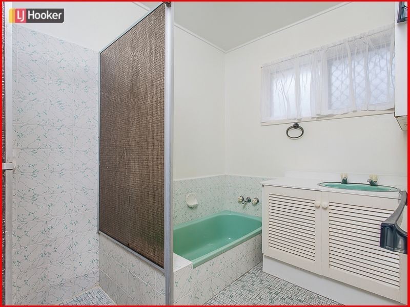 10 Heysen Street, Everton Park QLD 4053