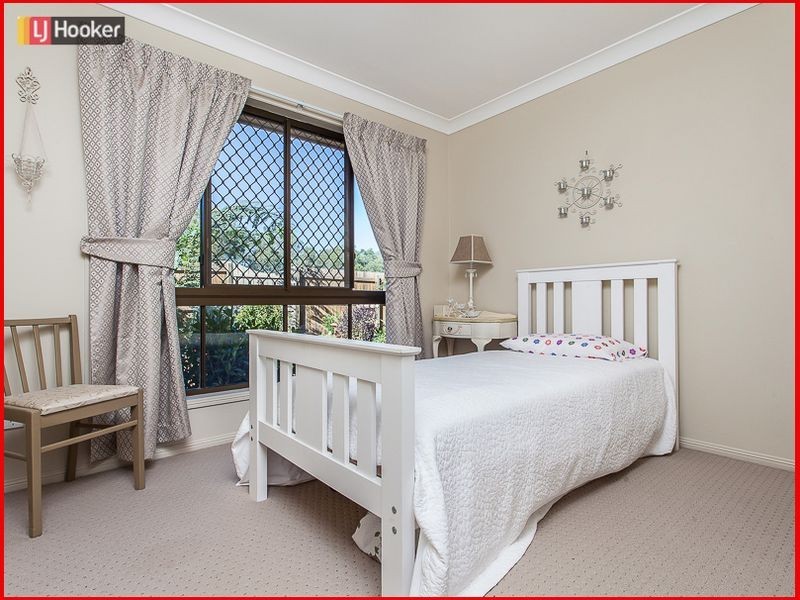 233 Bunya Road, Arana Hills QLD 4054