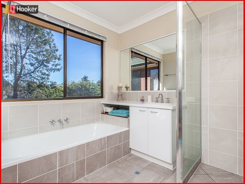 233 Bunya Road, Arana Hills QLD 4054