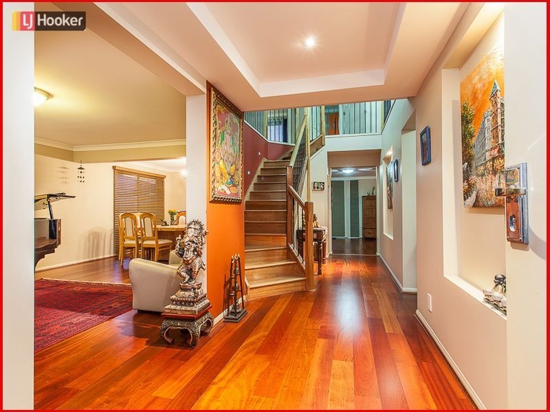 49 Raynbird Place, Carseldine QLD 4034