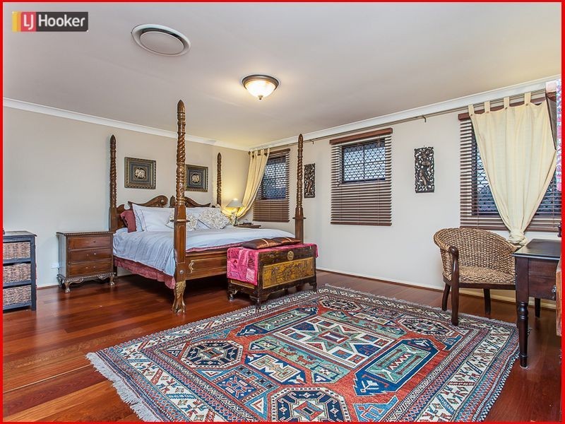 49 Raynbird Place, Carseldine QLD 4034