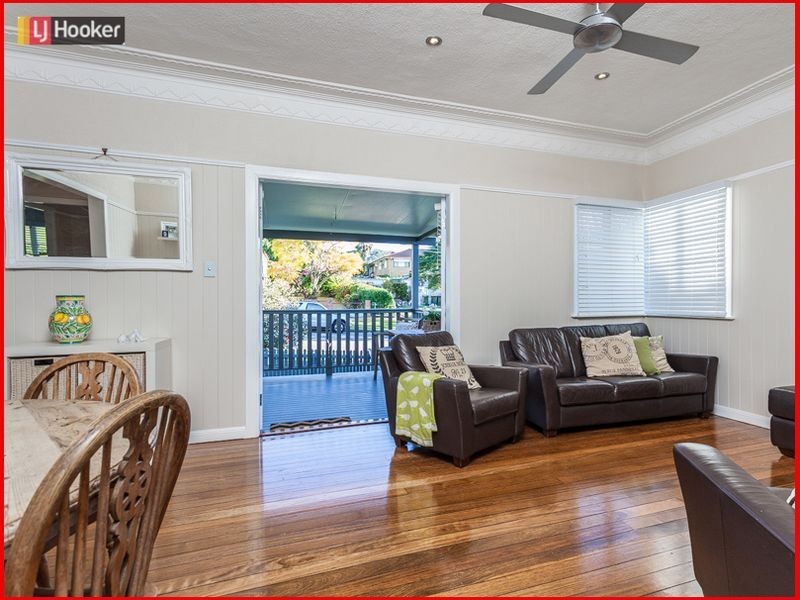 15 Meston Street, Mitchelton QLD 4053