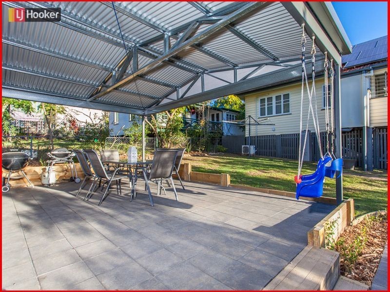 15 Meston Street, Mitchelton QLD 4053