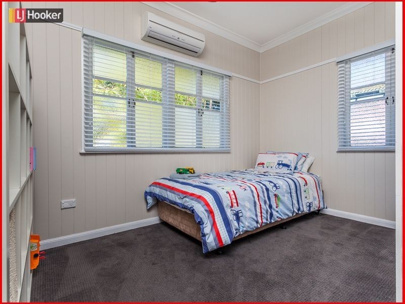 15 Meston Street, Mitchelton QLD 4053