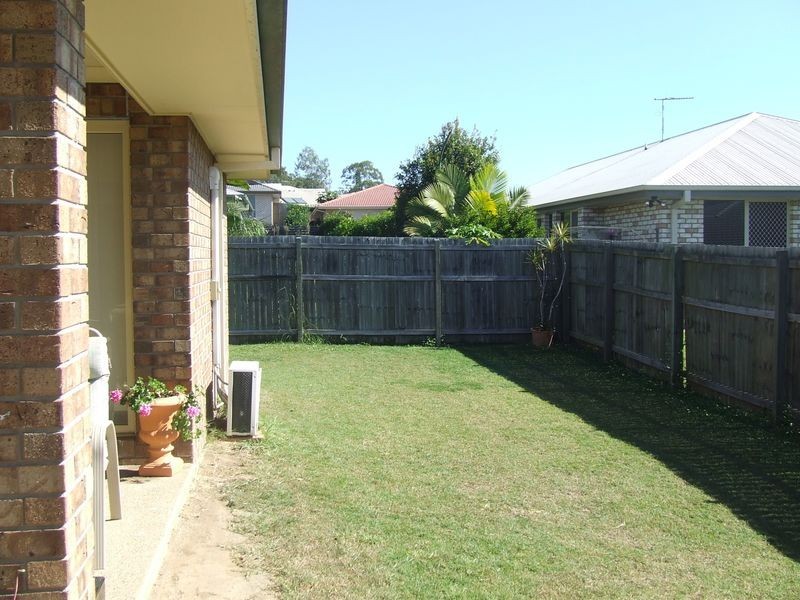 6 Woodswallow Place, Bellbowrie QLD 4070