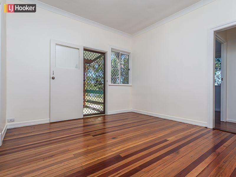 1 Warren Lane, Everton Park QLD 4053