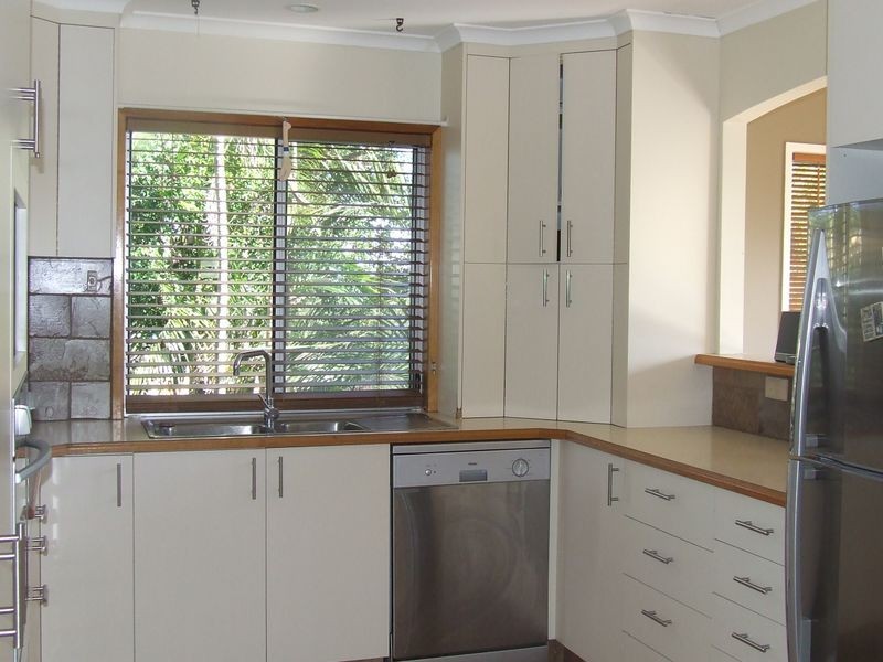 Arana Hills QLD 4054