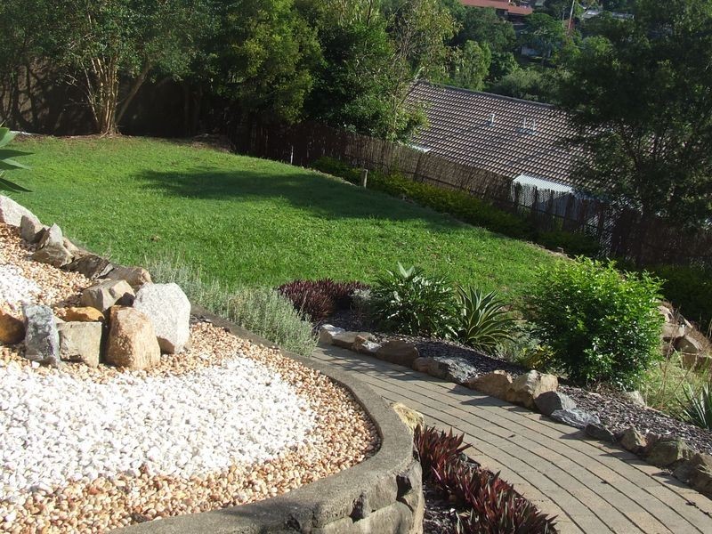 Arana Hills QLD 4054