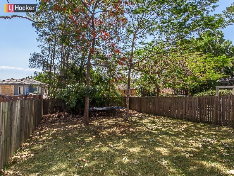 18 Dundonald Street, Everton Park QLD 4053