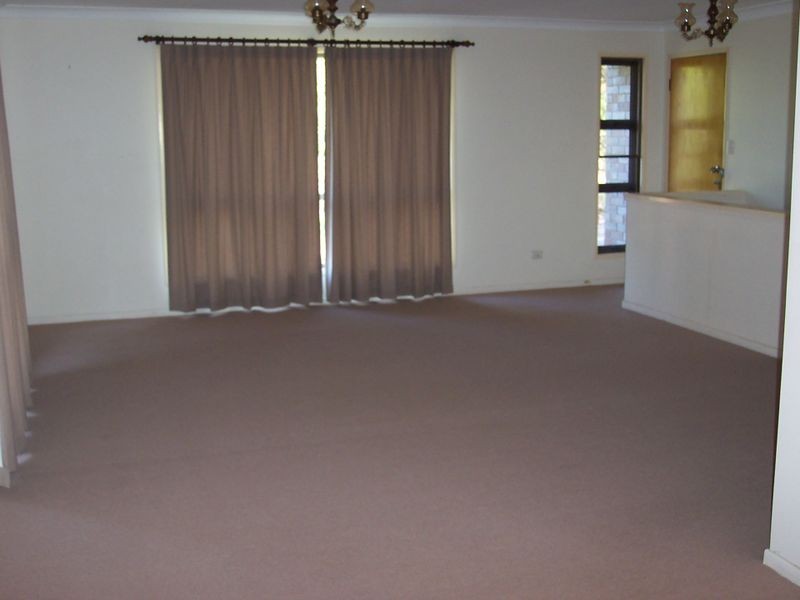 11 Echo Street, Mitchelton QLD 4053