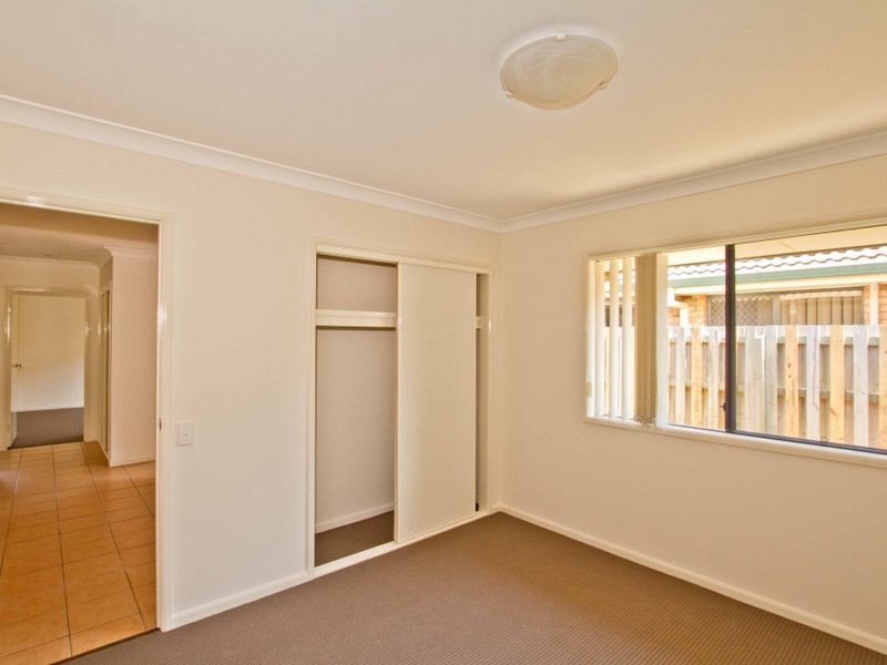 19 Whitfield Crescent, North Lakes QLD 4509