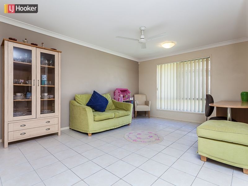 8 Malanda Court, North Lakes QLD 4509