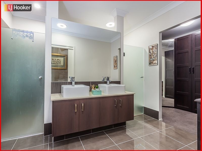 32 Pleystowe Crescent, Hendra QLD 4011