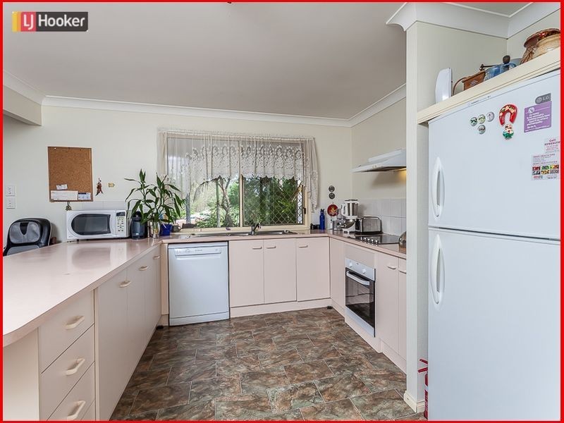 17 Wyncroft Street, Holland Park QLD 4121