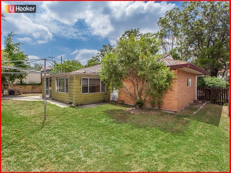 3 Tarcoola Avenue, Ferny Hills QLD 4055