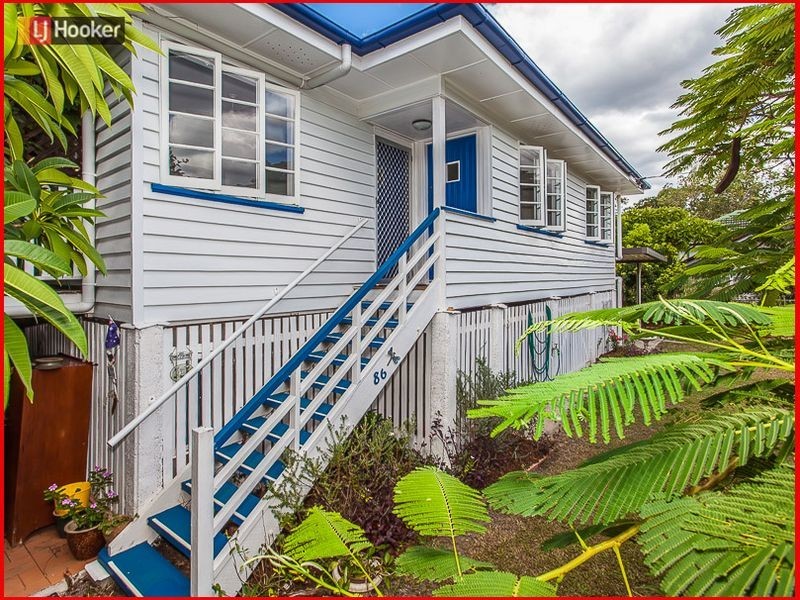 86 Heliopolis Parade, Mitchelton QLD 4053