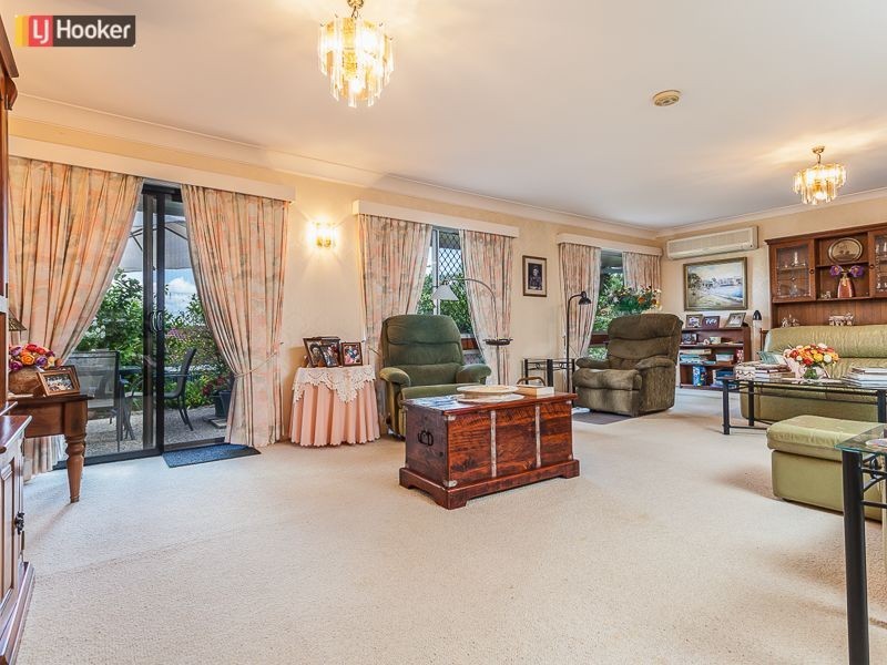 17 Sim Street, Everton Park QLD 4053