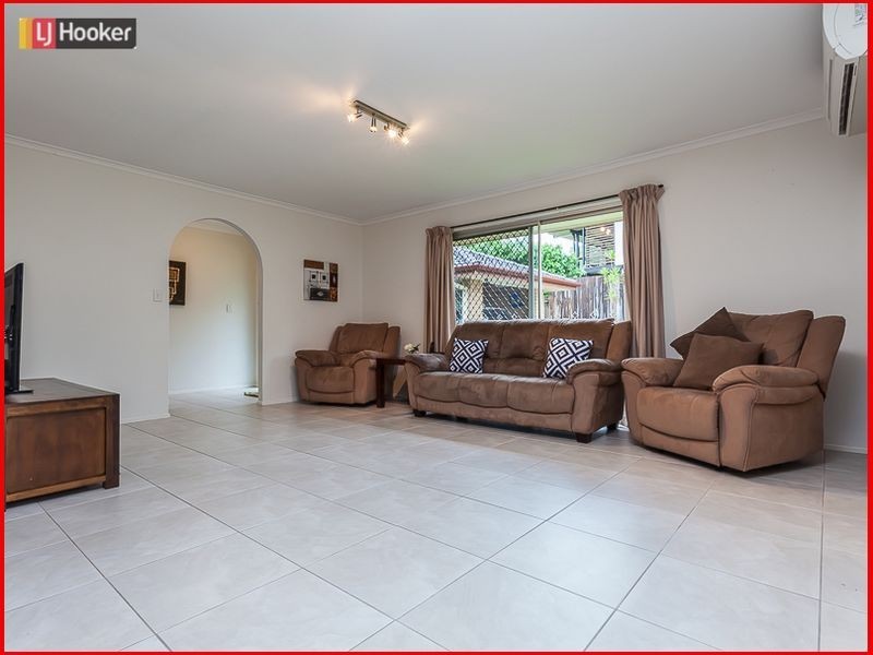 11 Longford Street, Everton Hills QLD 4053