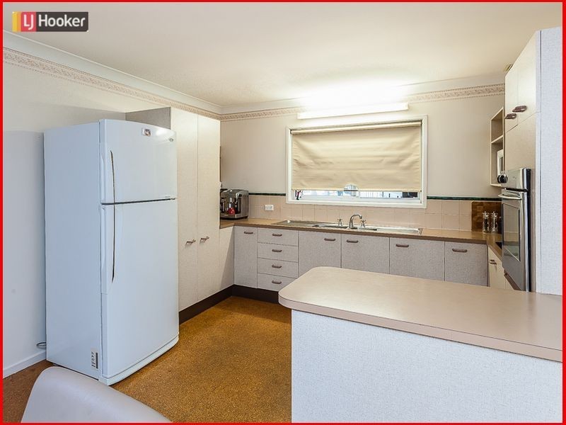 24 Tetragona Drive, Arana Hills QLD 4054