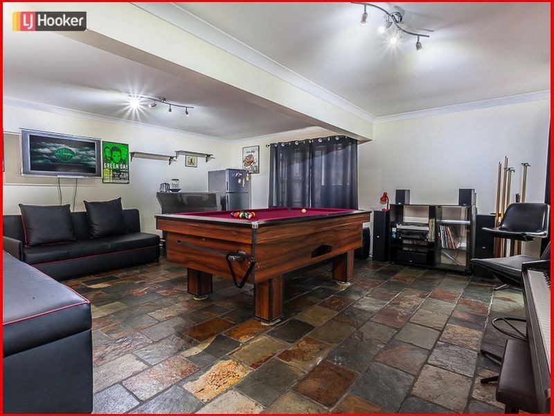 24 Tetragona Drive, Arana Hills QLD 4054